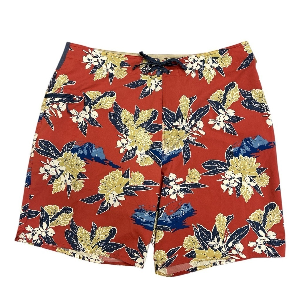 NWT Patagonia Men's stretch Planing Boardshorts in Terracotta Tropical Floral 38